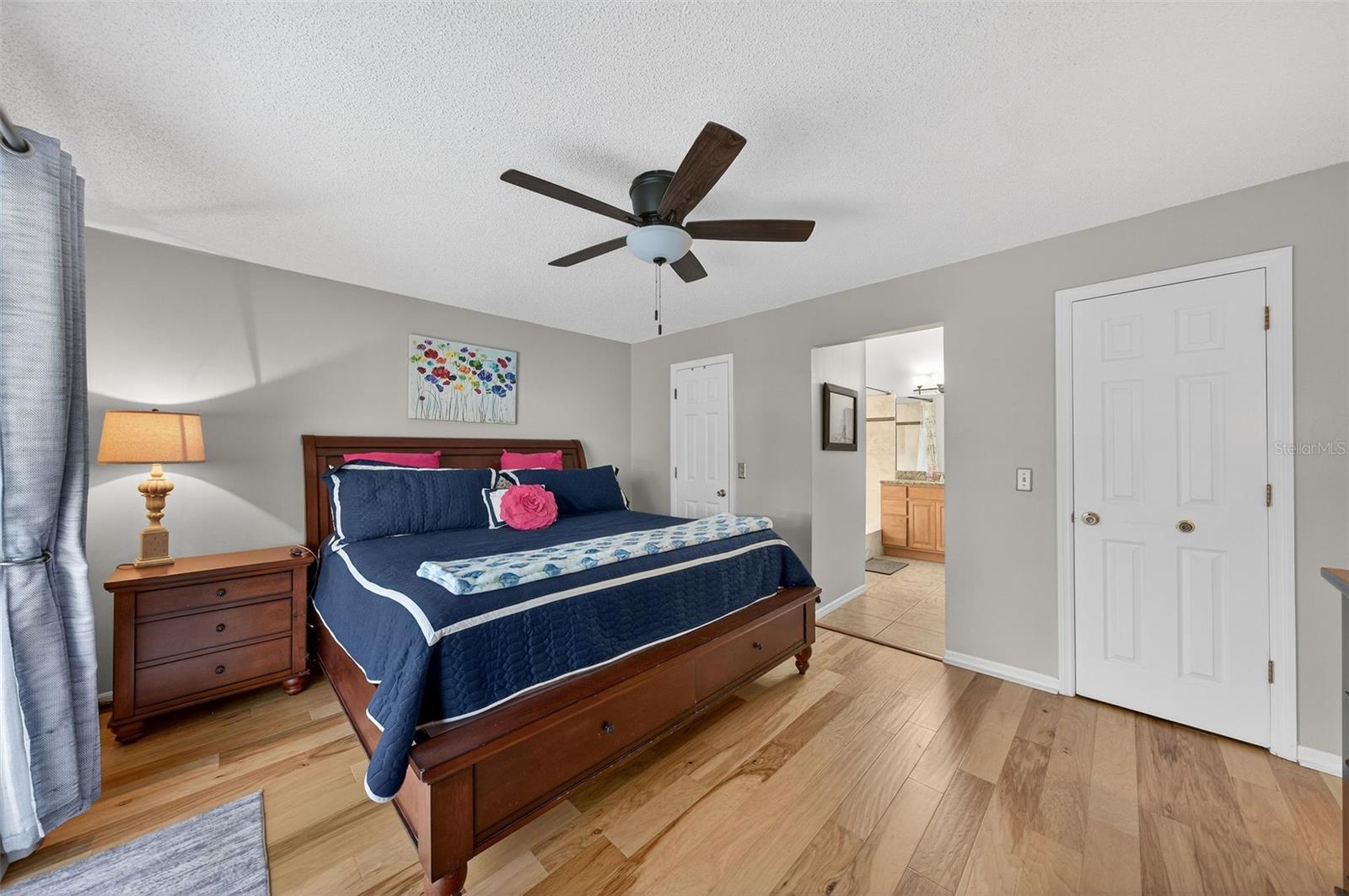 PALM TERRACE - Residential