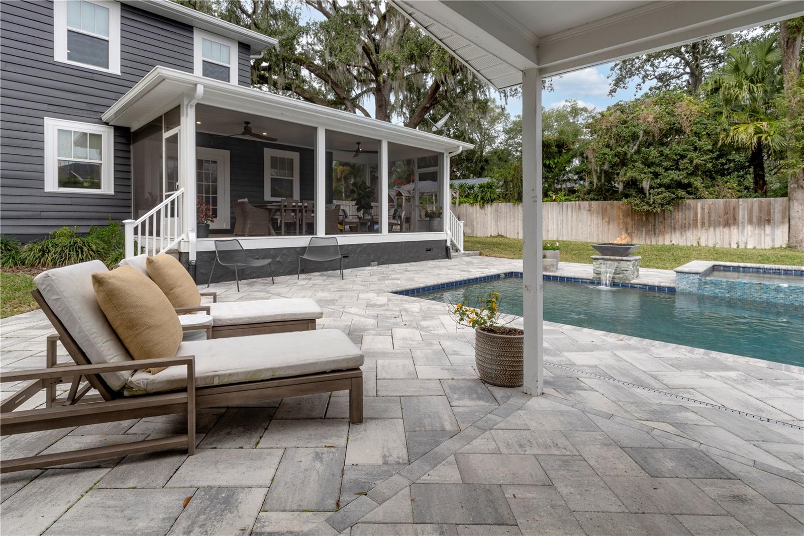 VIRGINIA HEIGHTS - Residential