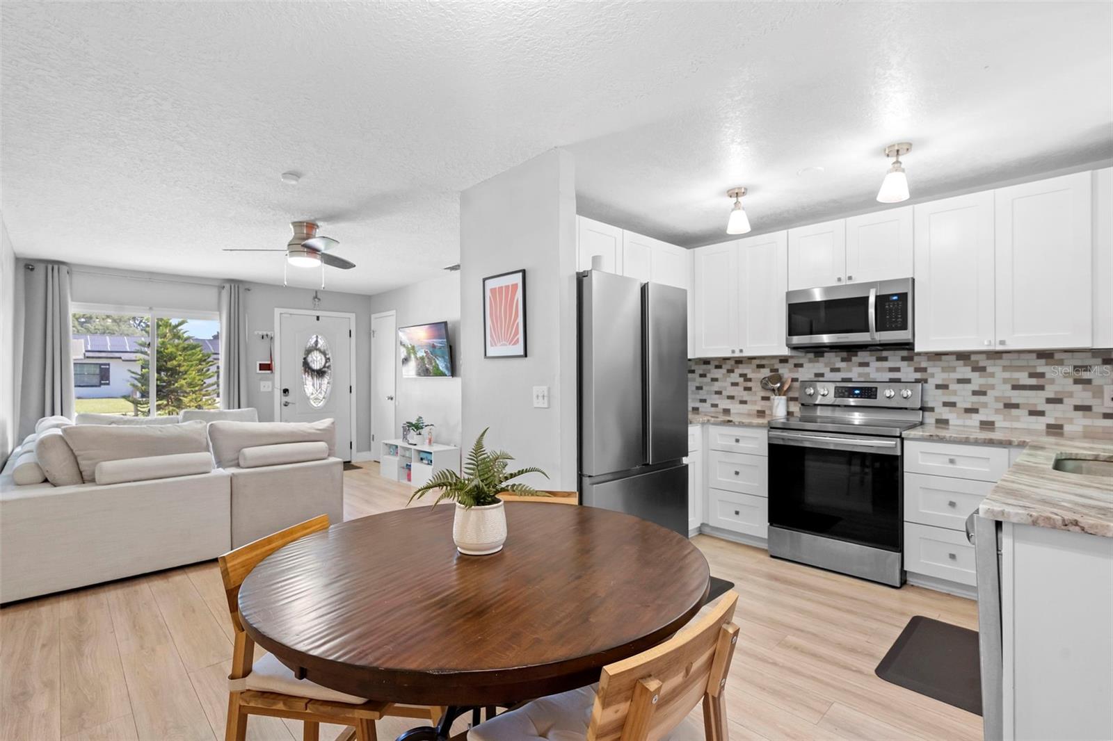 CITRUS COVE - Residential