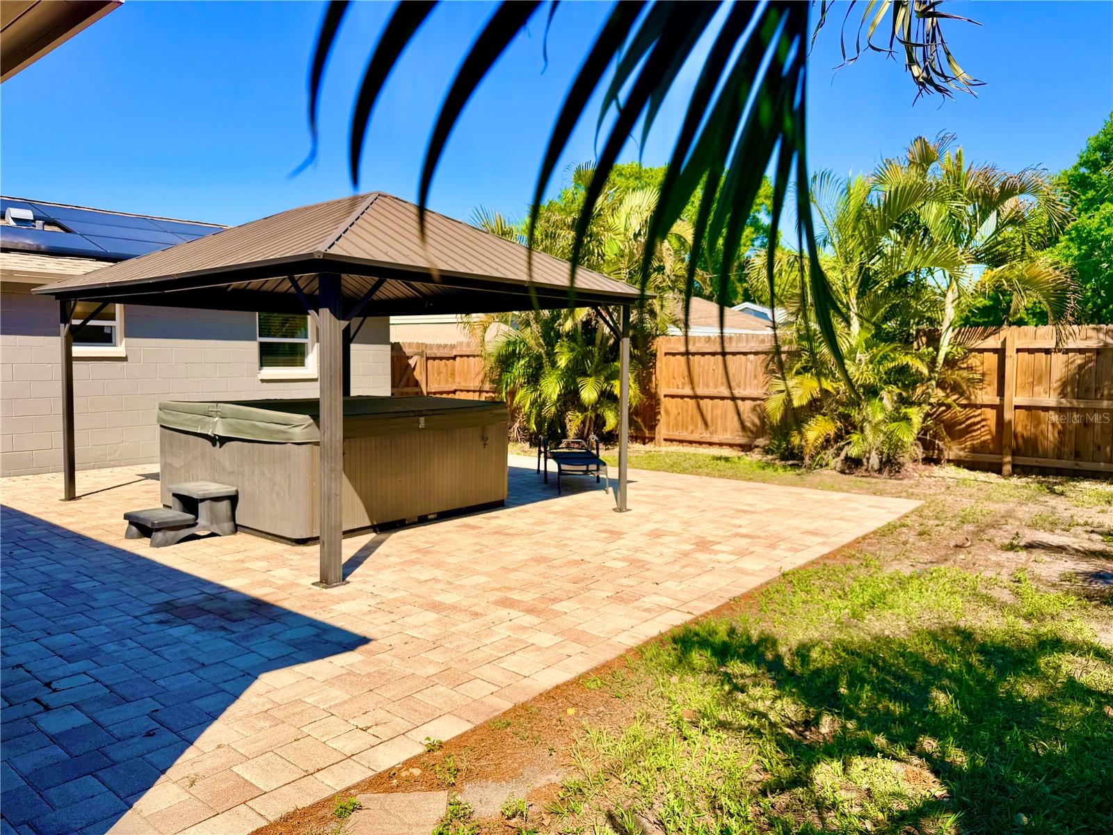 CRESTRIDGE 8TH ADD - Residential