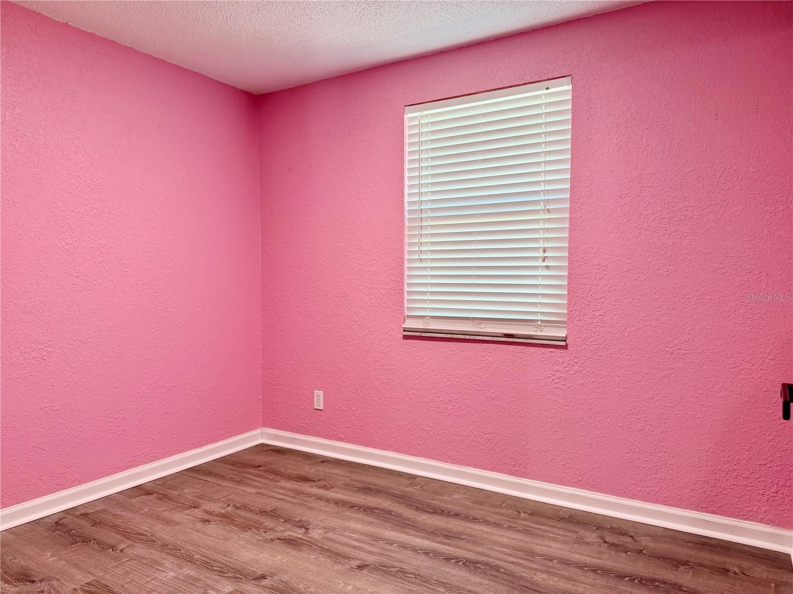 CRESTRIDGE 8TH ADD - Residential