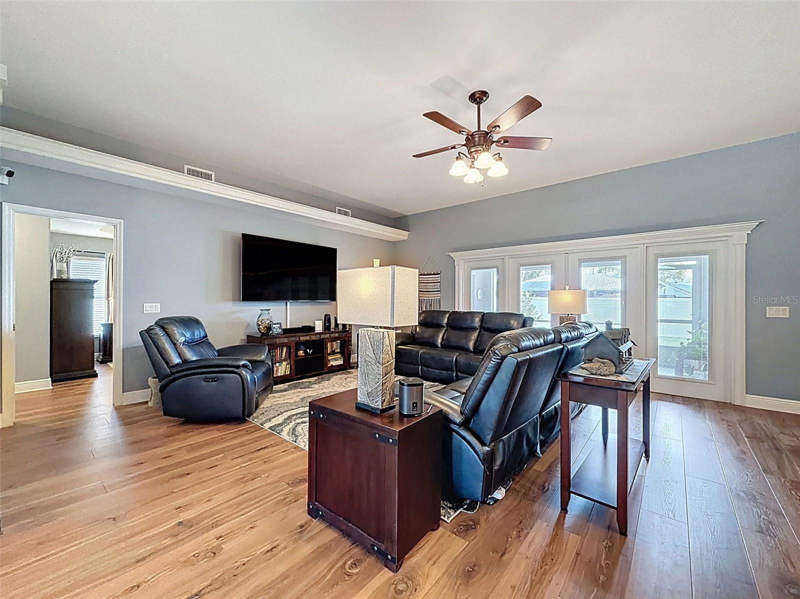 BENTLEY OAKS - Residential