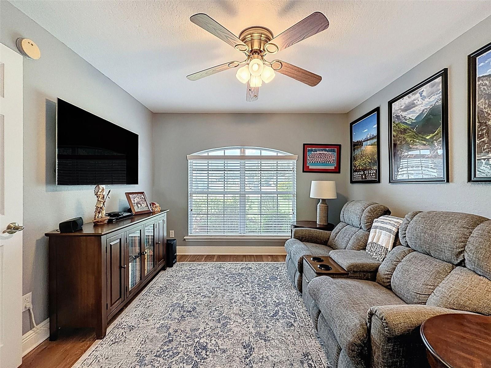 BENTLEY OAKS - Residential