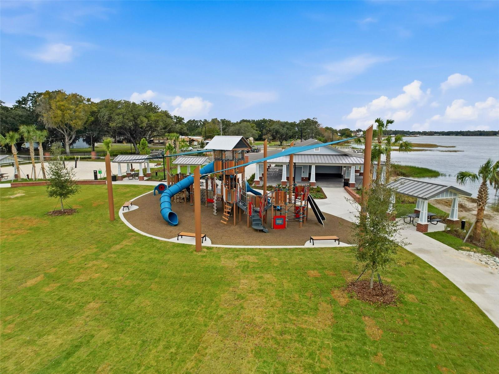 BENTLEY OAKS - Residential