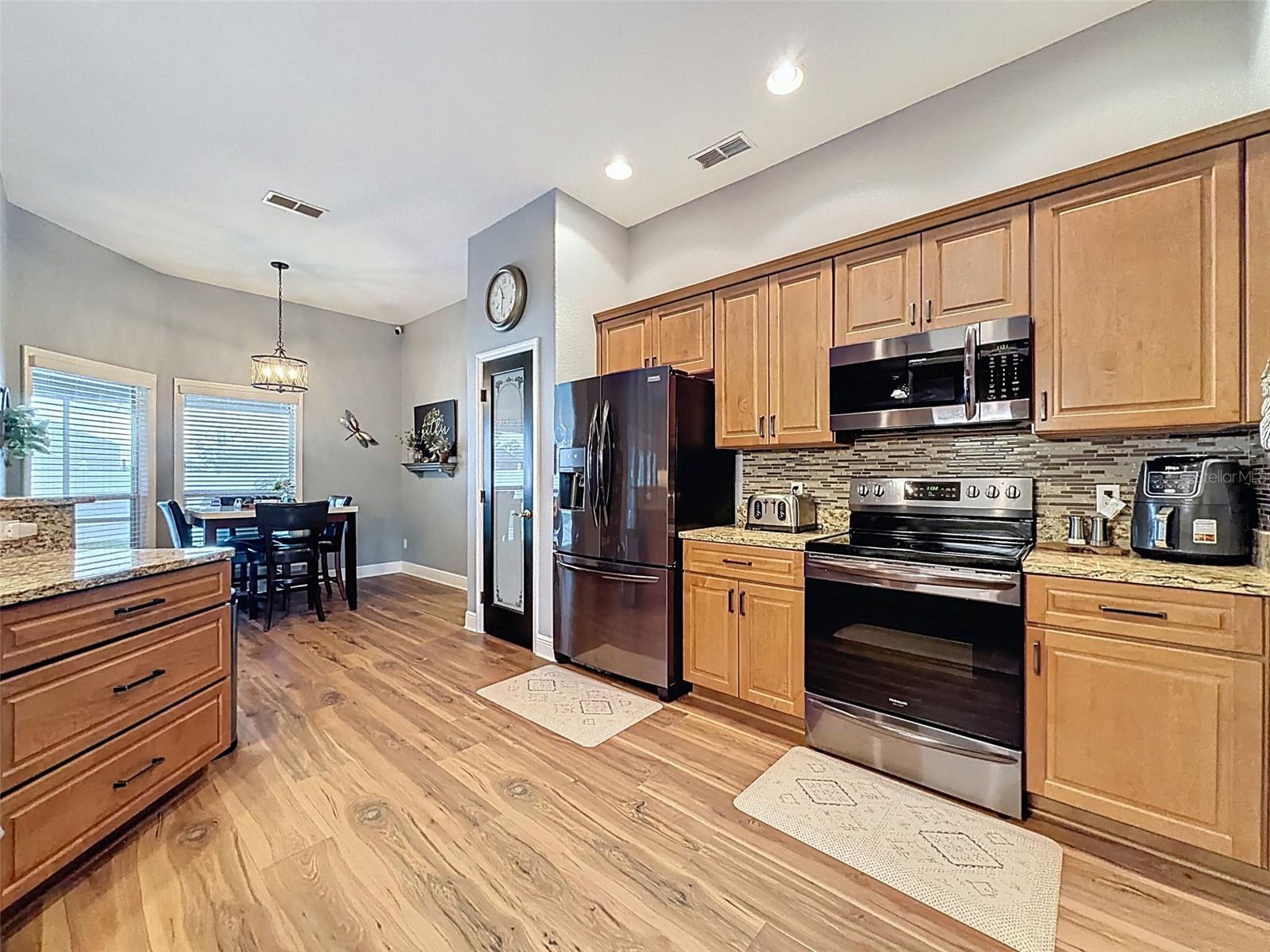 BENTLEY OAKS - Residential