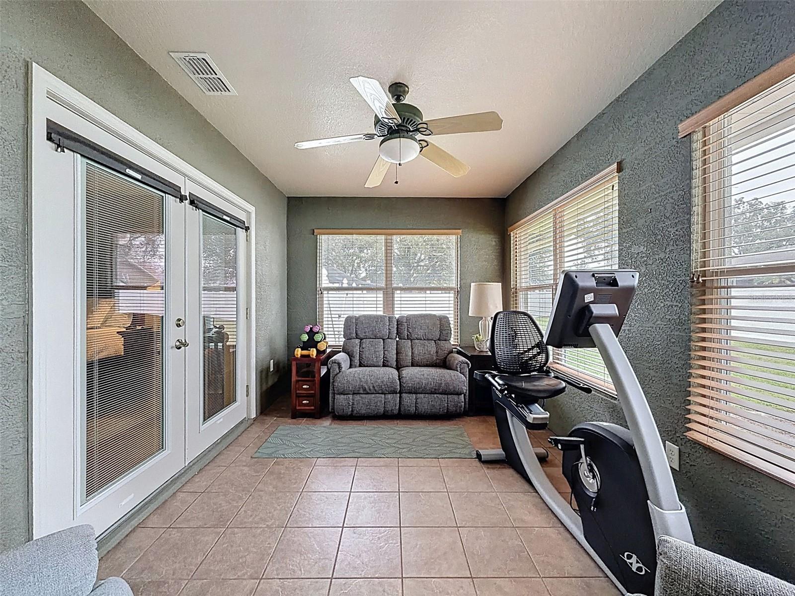 BENTLEY OAKS - Residential