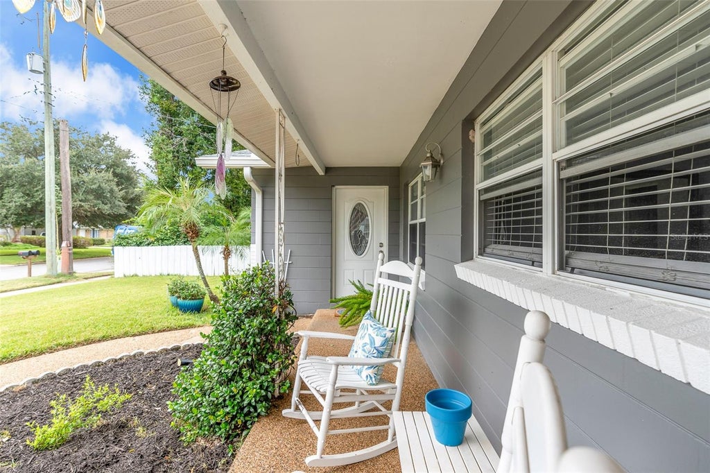 Photo of 2221 E Harding St, Orlando, FL 32806 (MLS # O6454045)