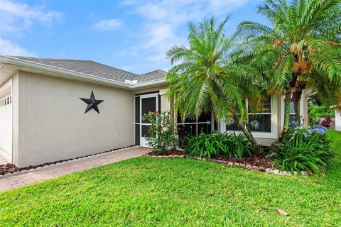 A home in WINTER HAVEN