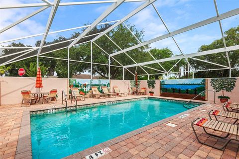 A home in WINTER HAVEN