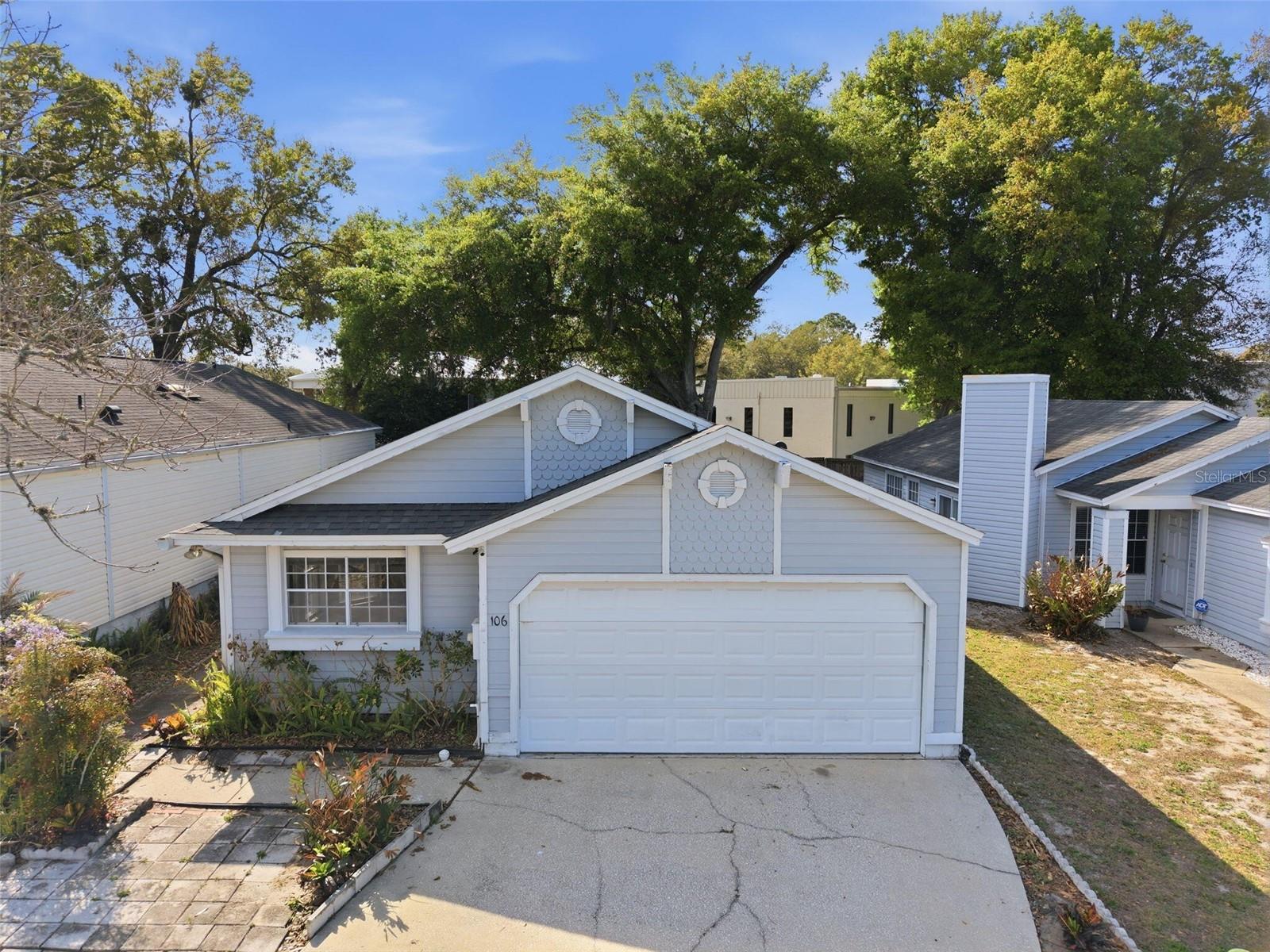 106 LAMPLIGHTER DRIVE