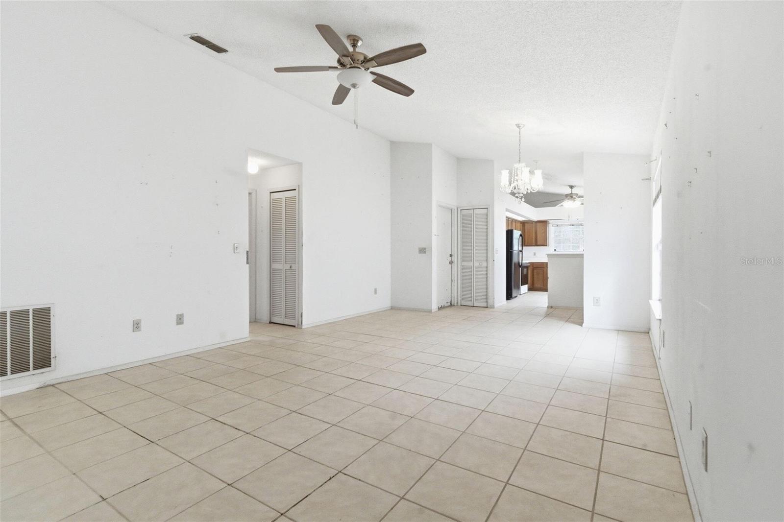 MAYFAIR MEADOWS - Residential