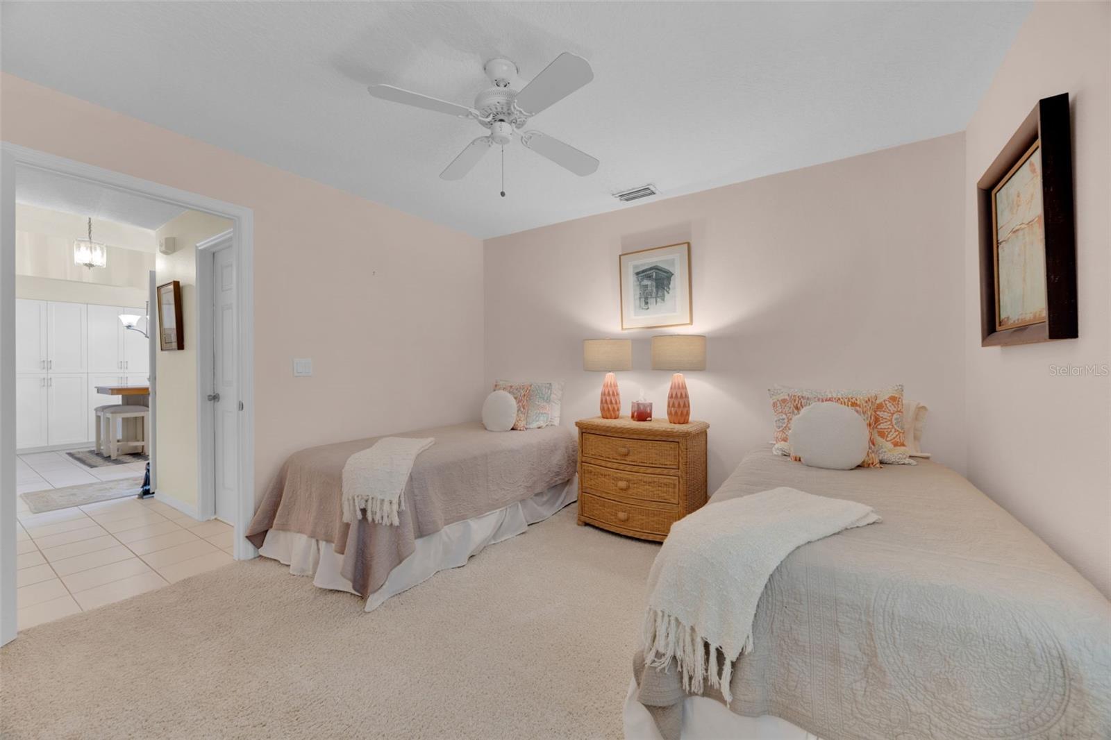 BROOKFIELD - Residential