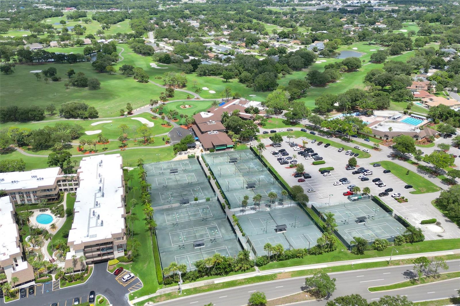 BROOKFIELD - Residential