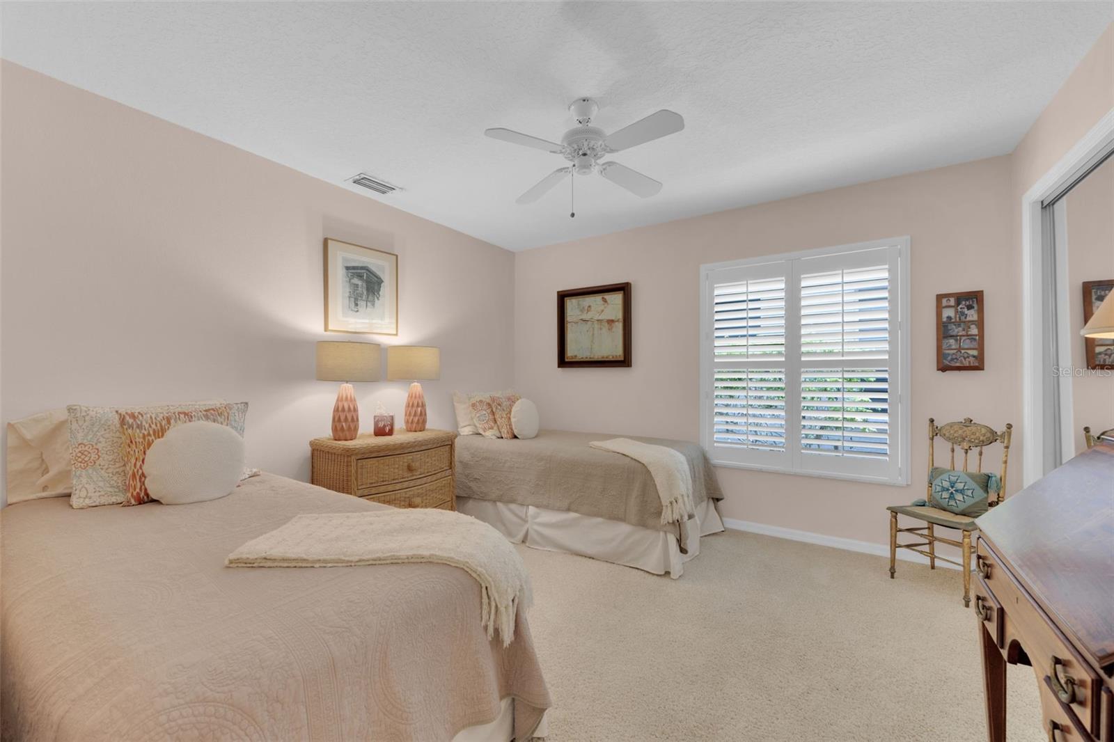 BROOKFIELD - Residential