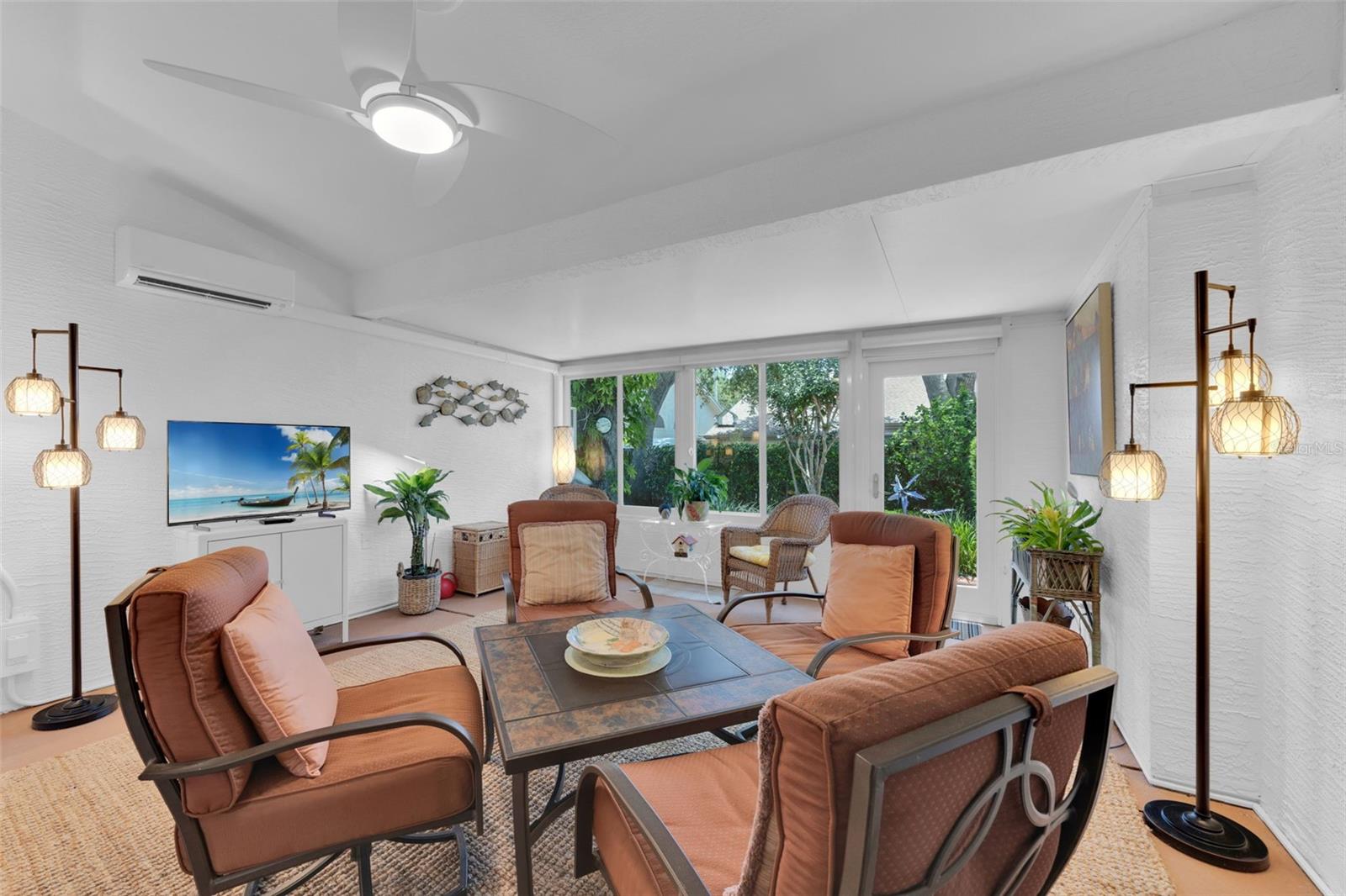 BROOKFIELD - Residential