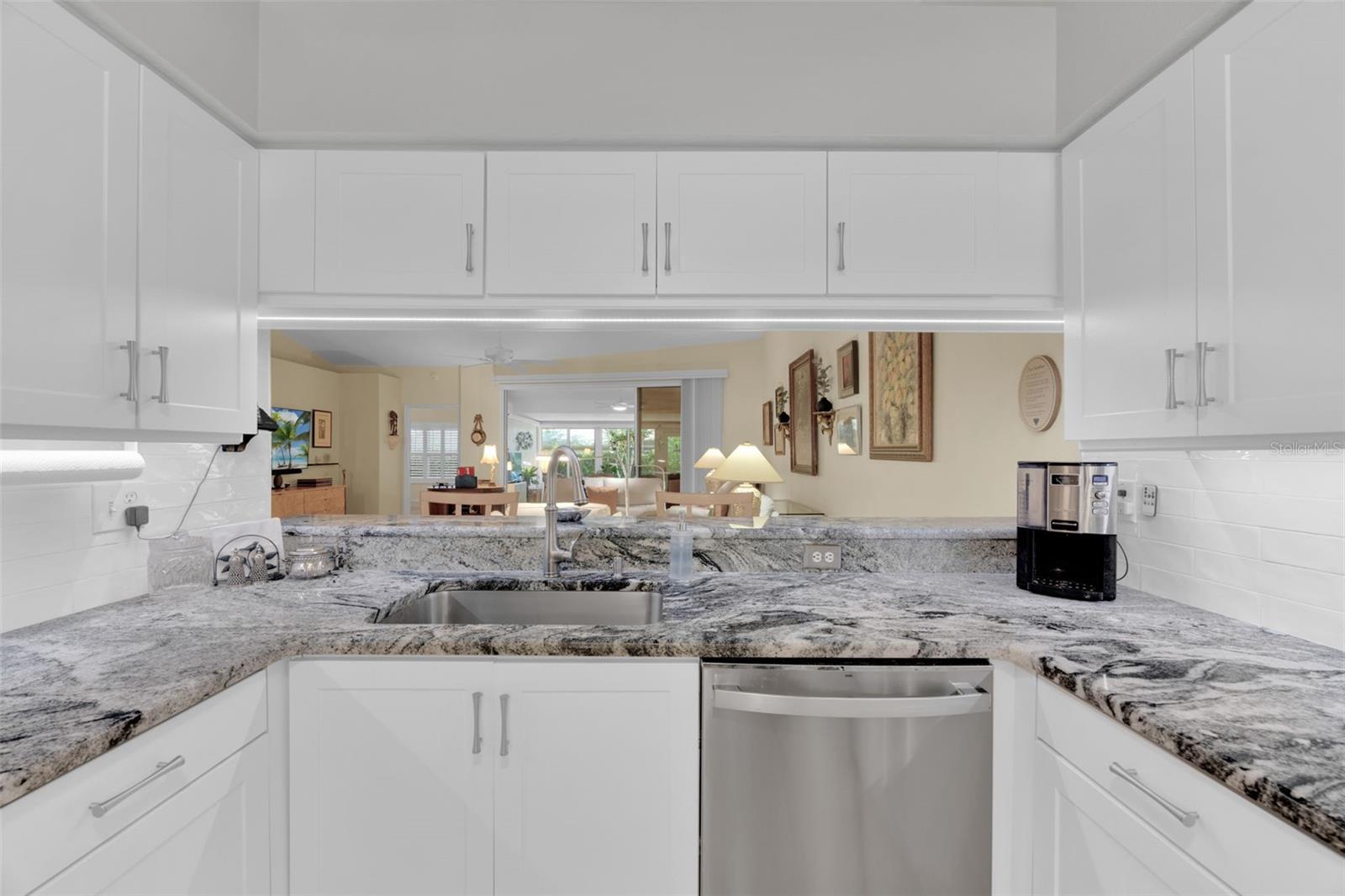 BROOKFIELD - Residential