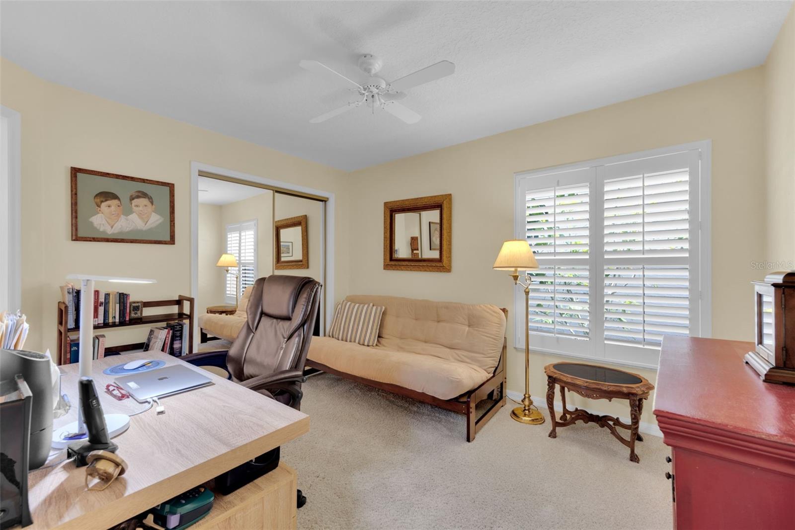 BROOKFIELD - Residential