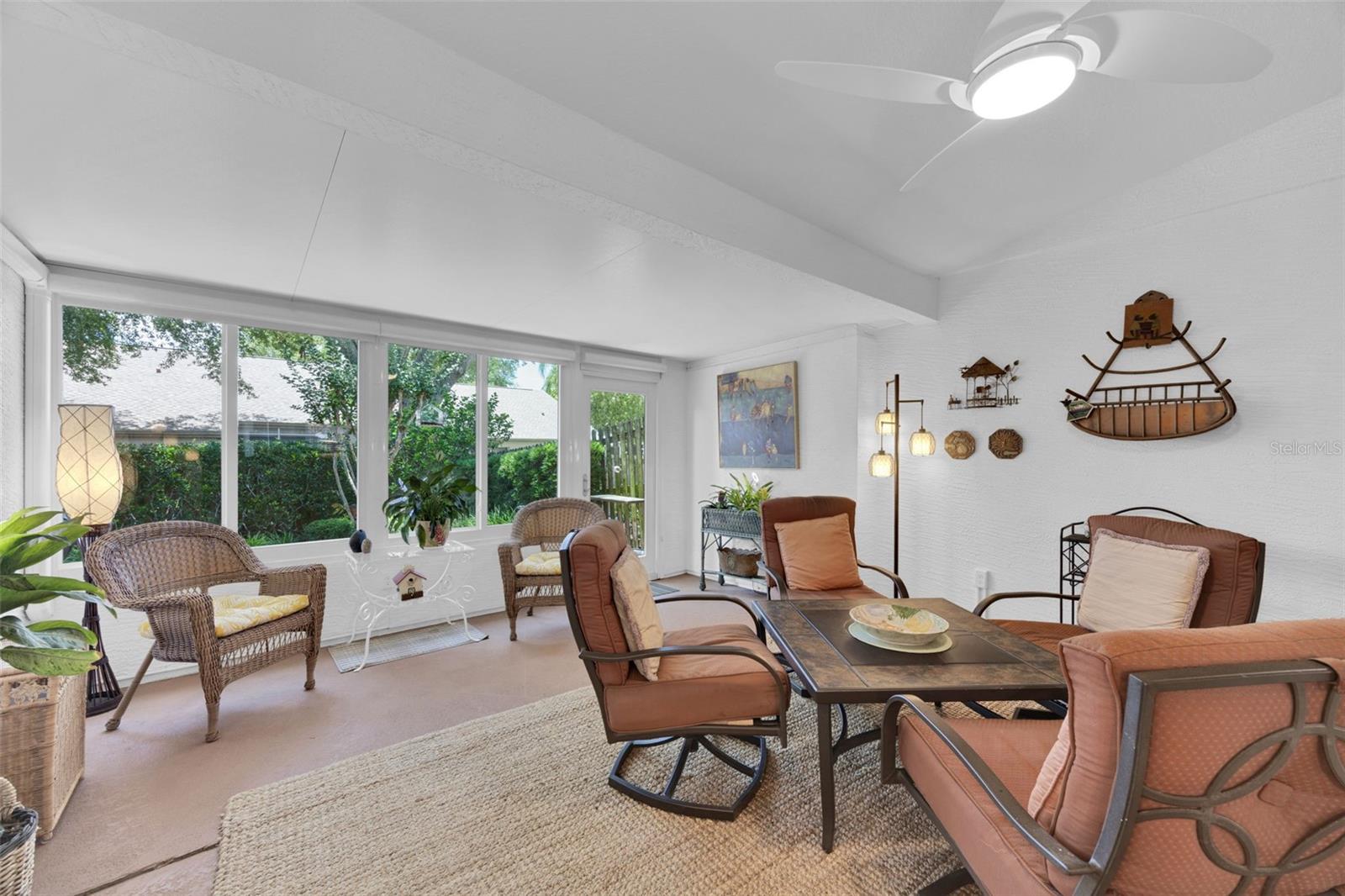 BROOKFIELD - Residential