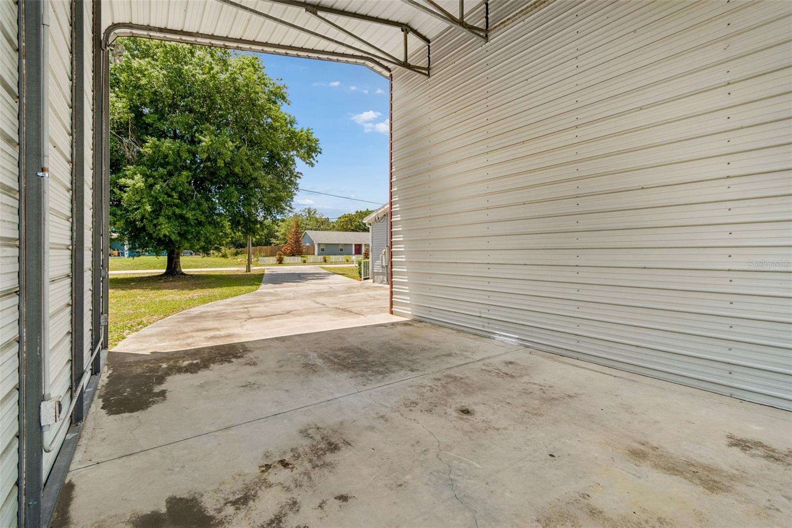 FOX RIDGE - Residential