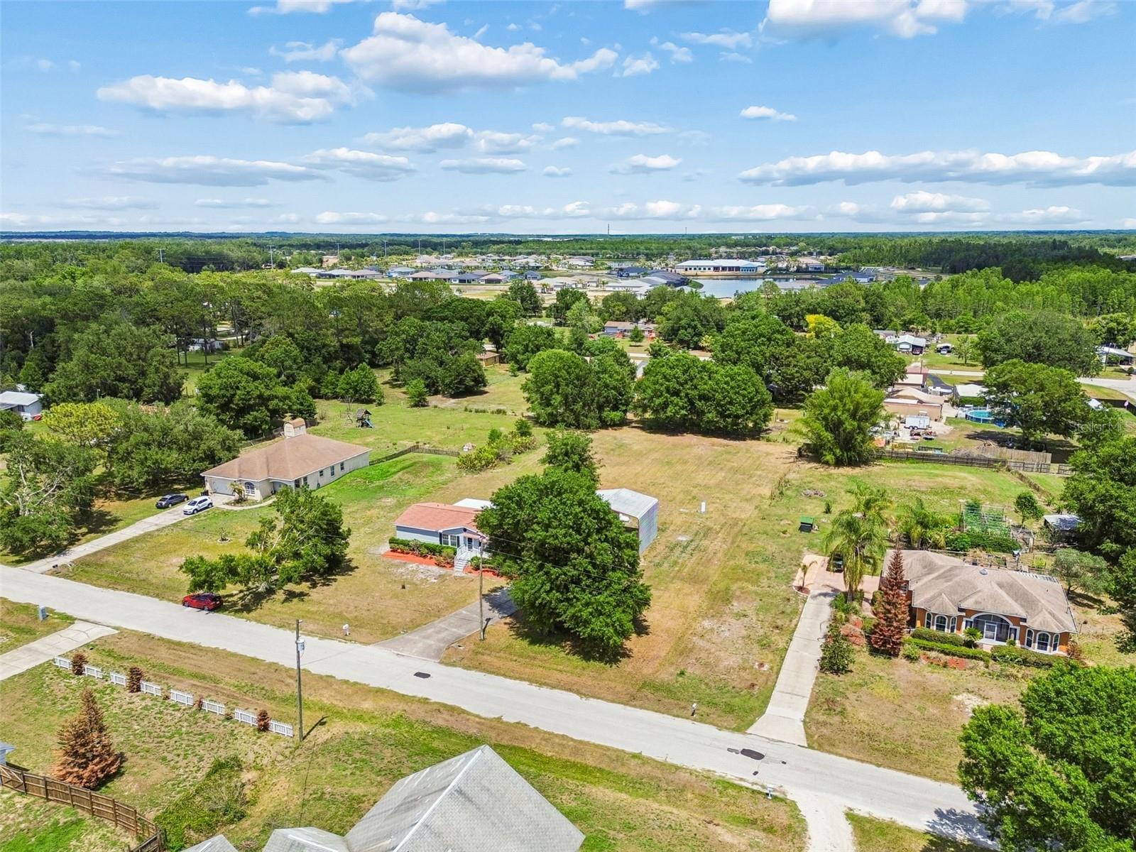 FOX RIDGE - Residential