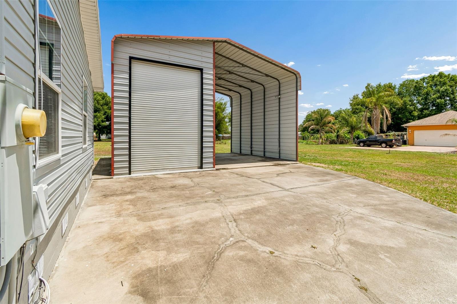 FOX RIDGE - Residential