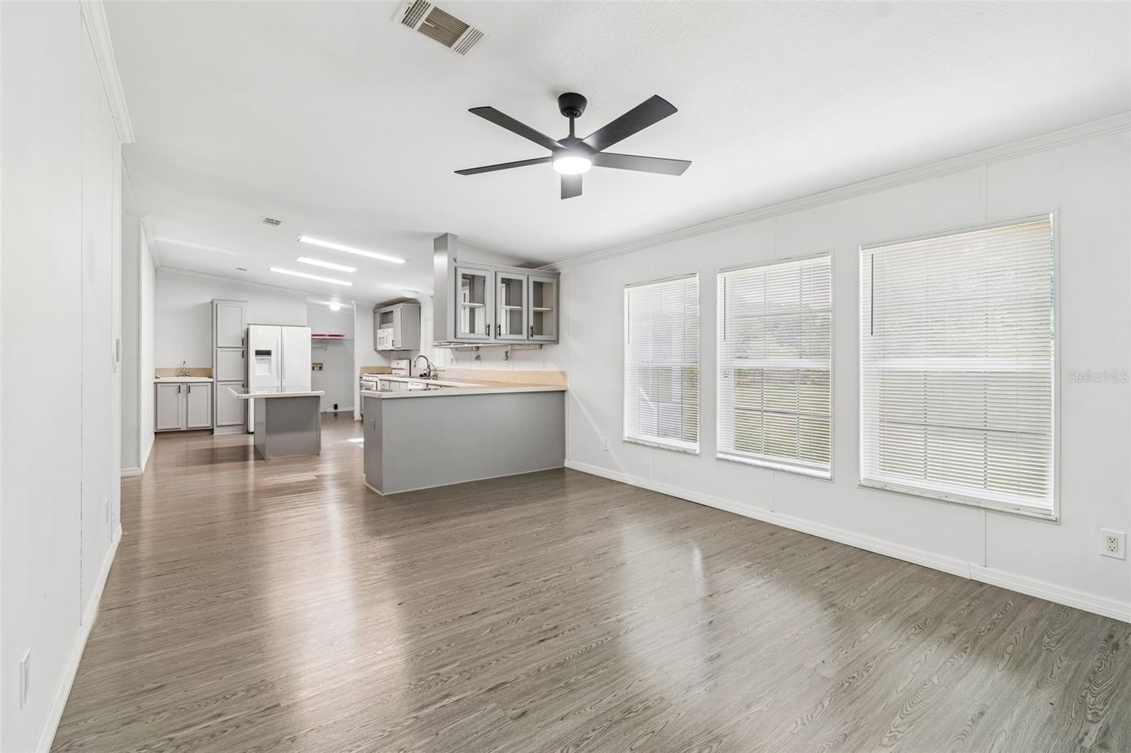 FOX RIDGE - Residential