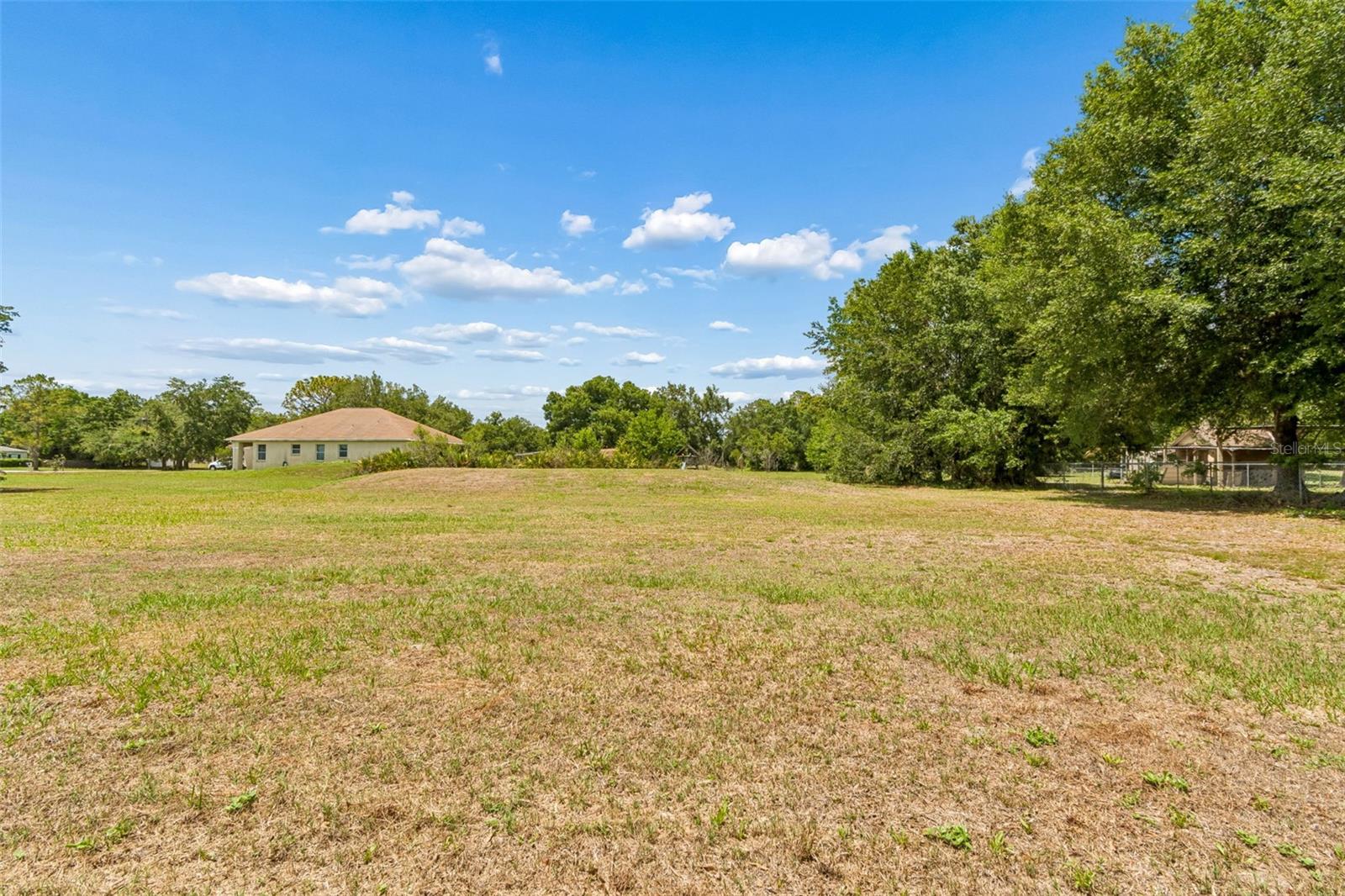 FOX RIDGE - Residential
