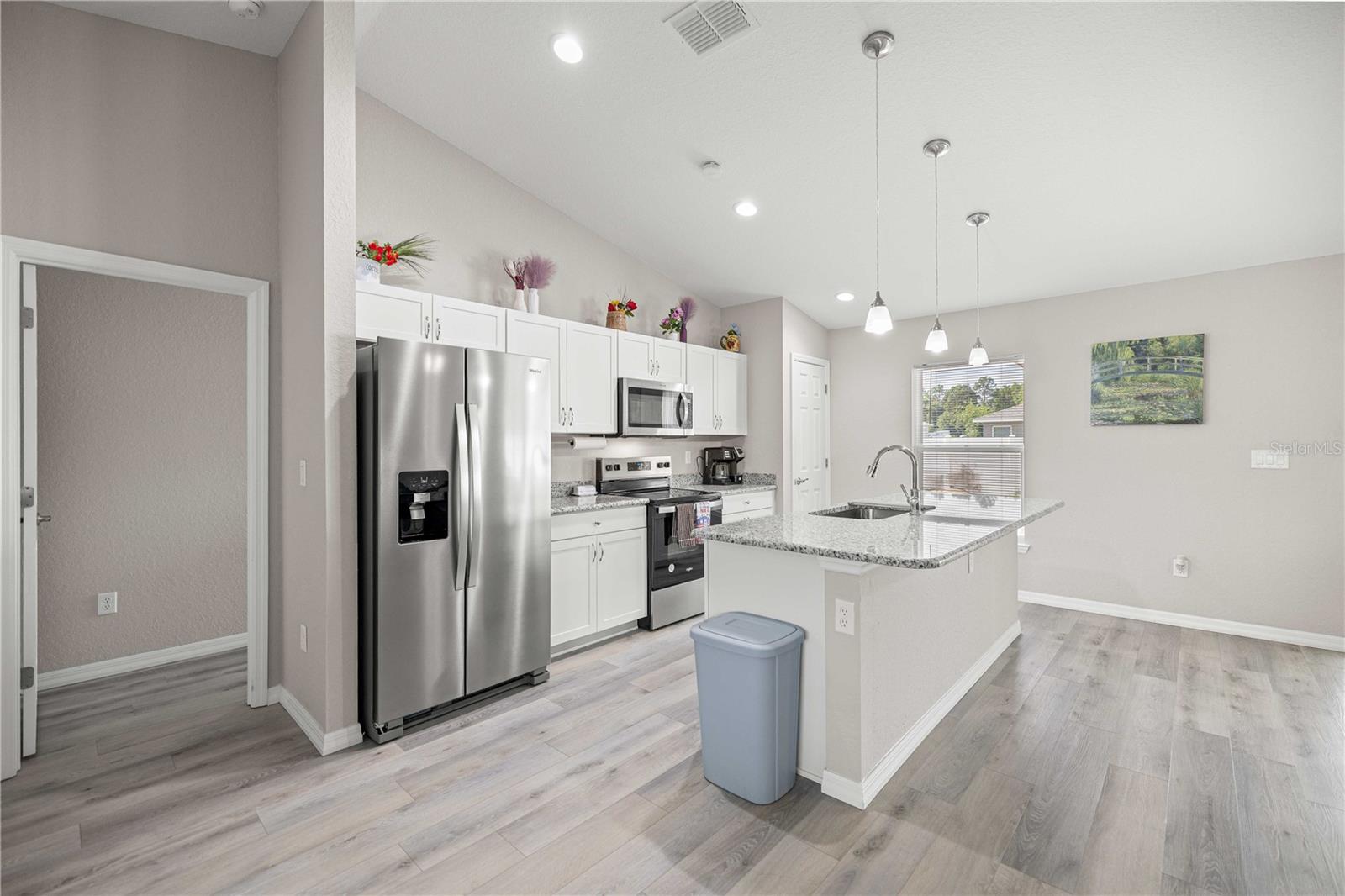 SILVER SPGS SHORES UN #33 - Residential