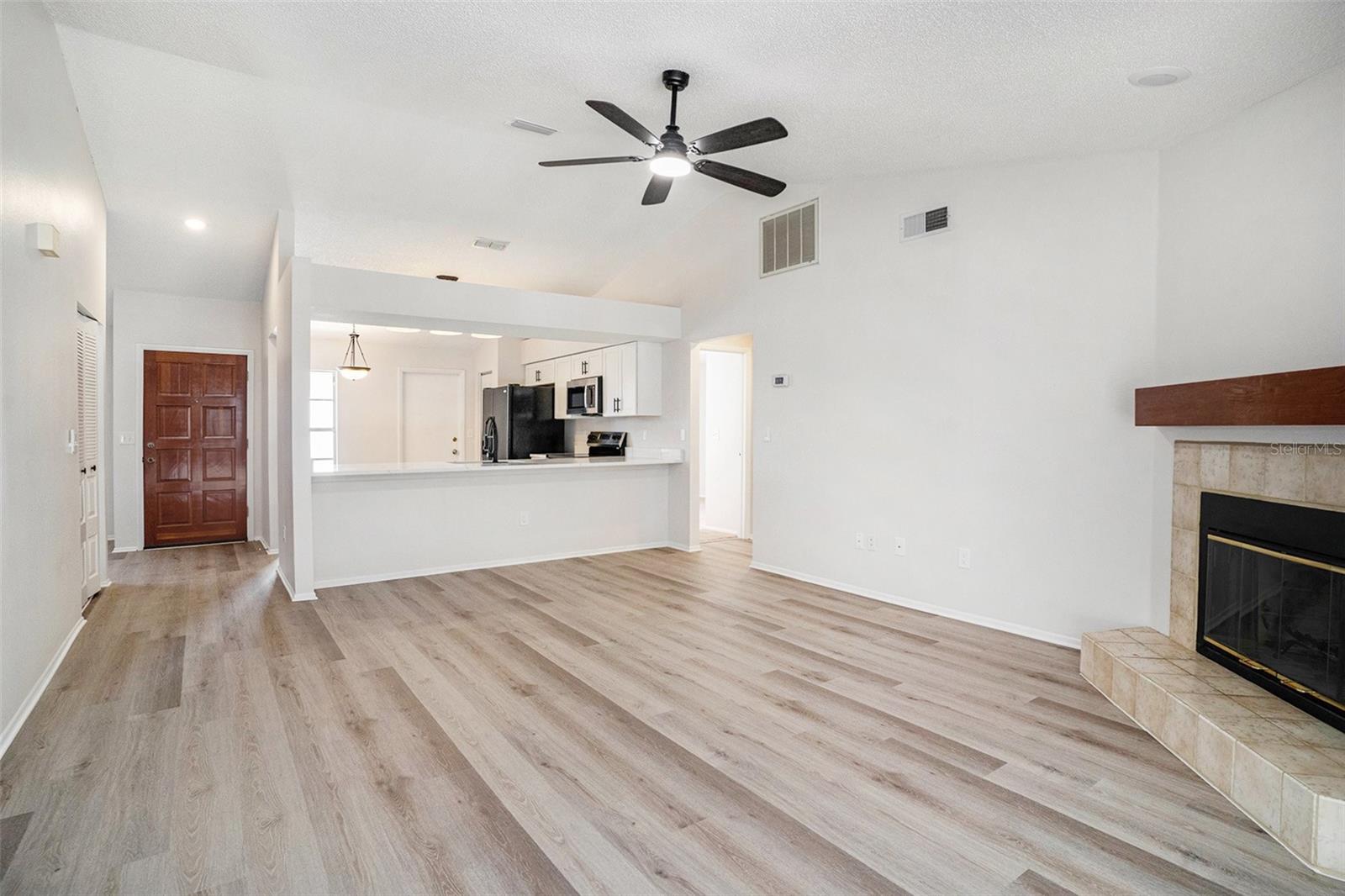 COUNTRYWAY PRCL B TR 4 - Residential