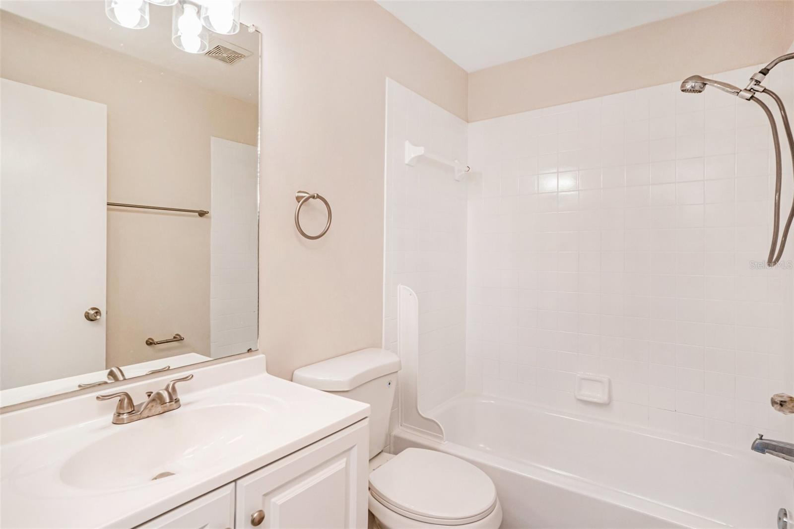 COUNTRYWAY PRCL B TR 4 - Residential