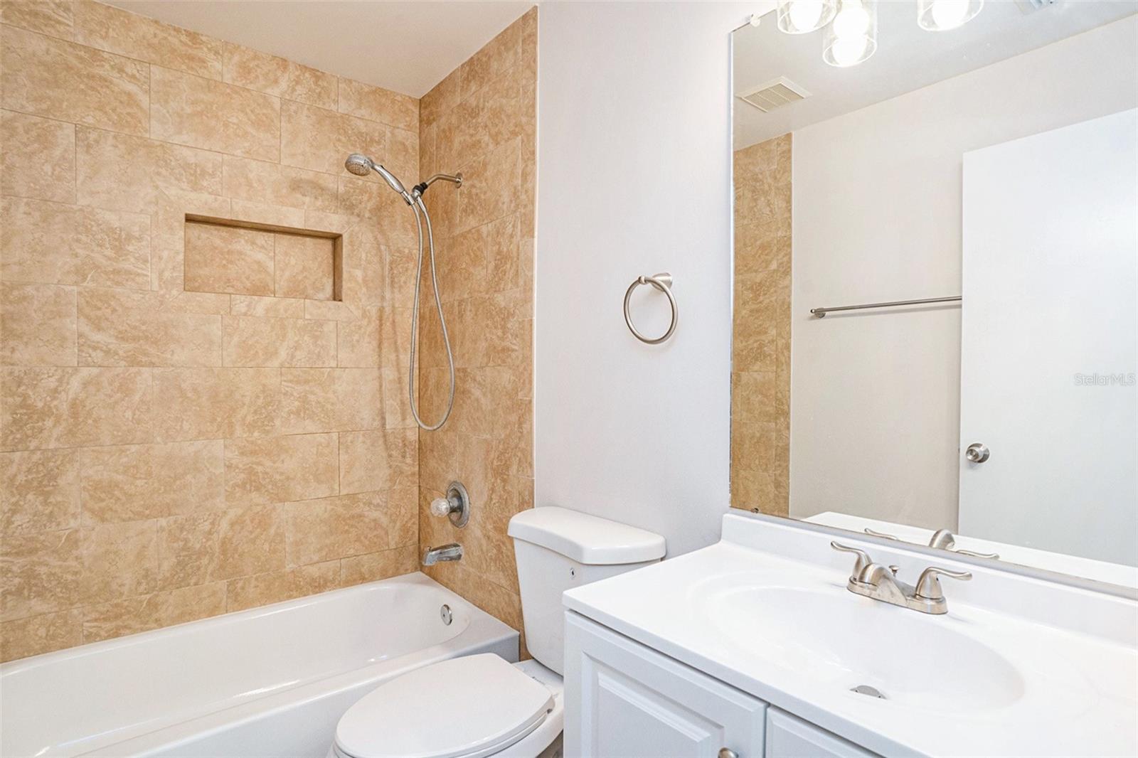 COUNTRYWAY PRCL B TR 4 - Residential