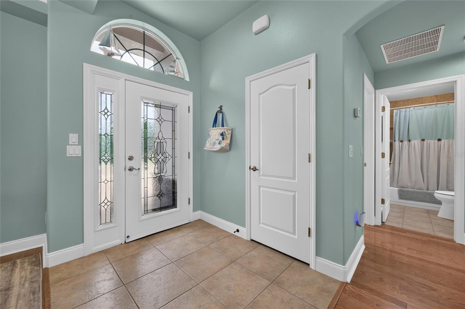 3385 TESORO CIRCLE