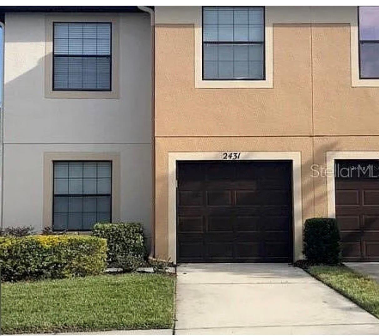 EDGEWATER AT LAKE BRANDON - Residential Lease