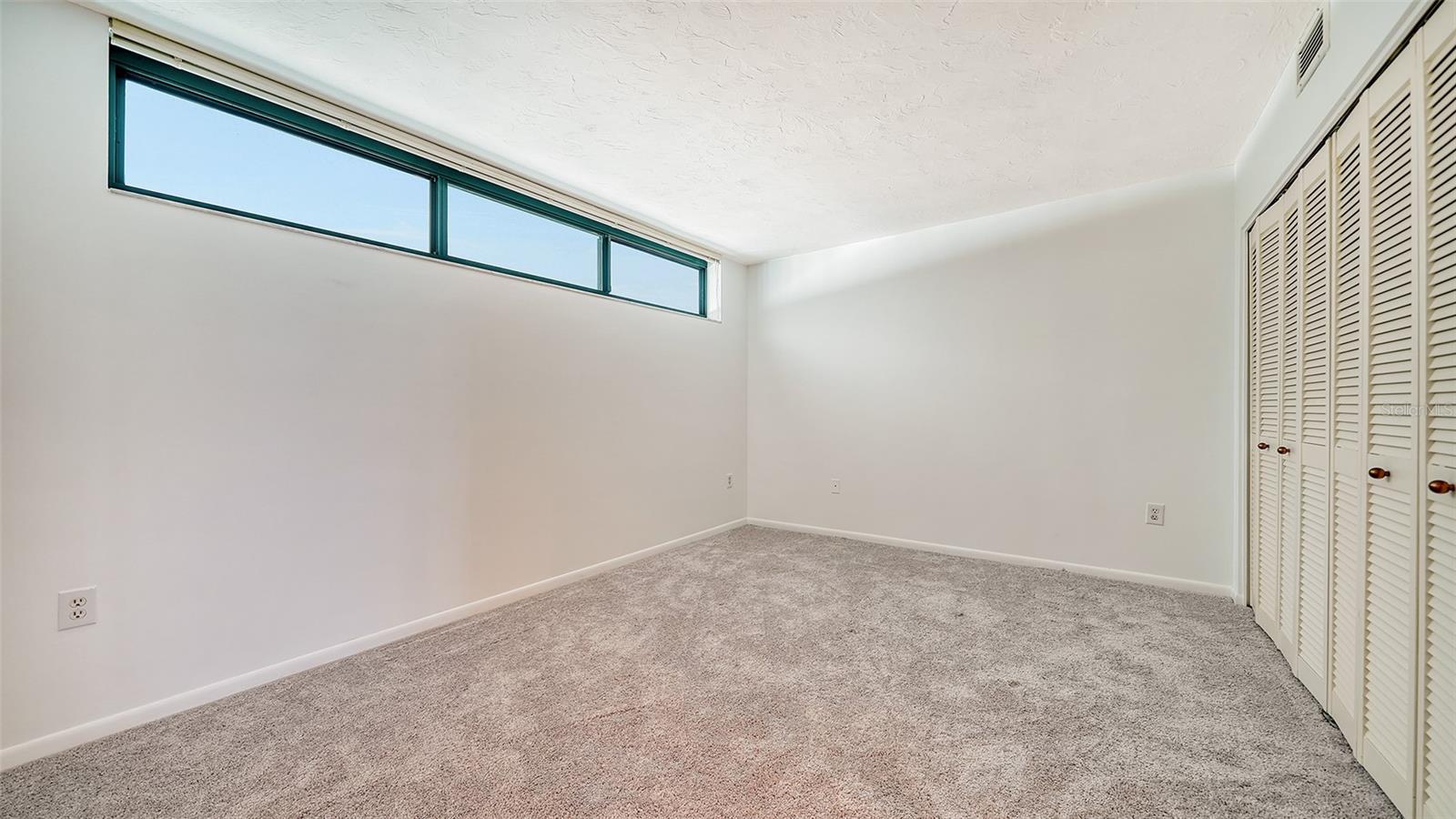 CONDO ON THE BAY TOWER I - Residential Lease