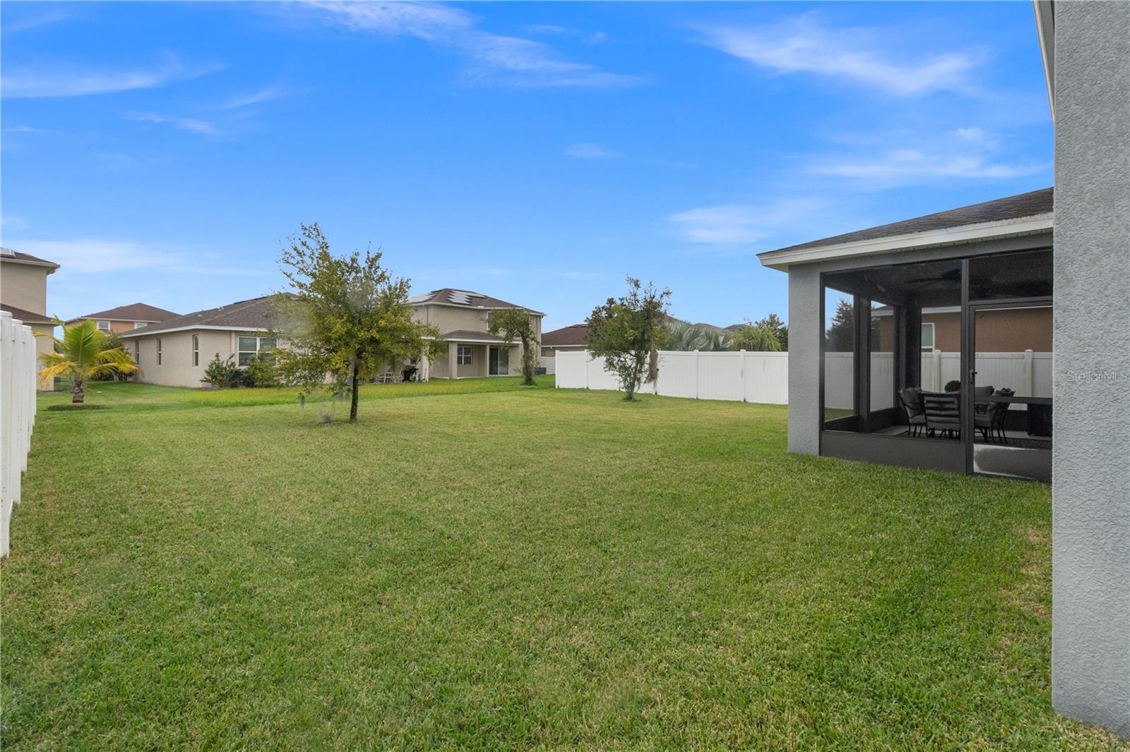 VILLAGES/TRINITY LAKES - Residential