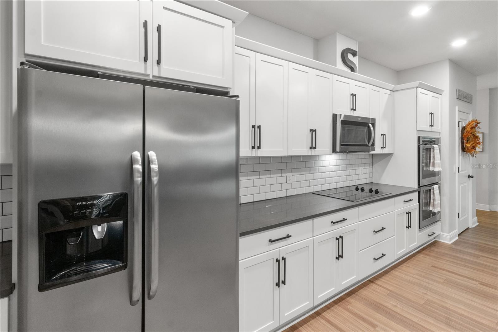 VILLAGES/TRINITY LAKES - Residential