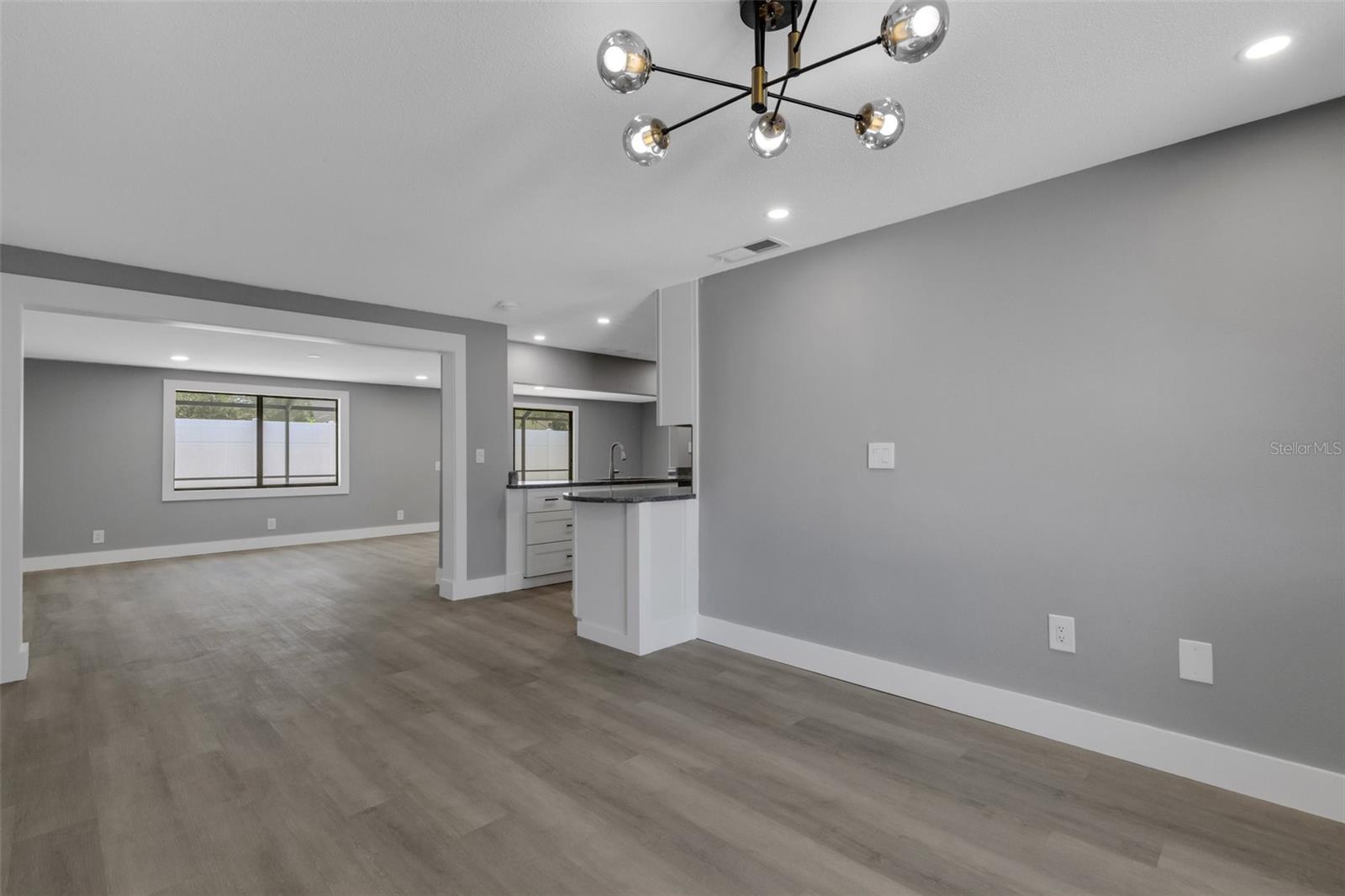 SOUTH GATE RIDGE 05 - Residential Lease