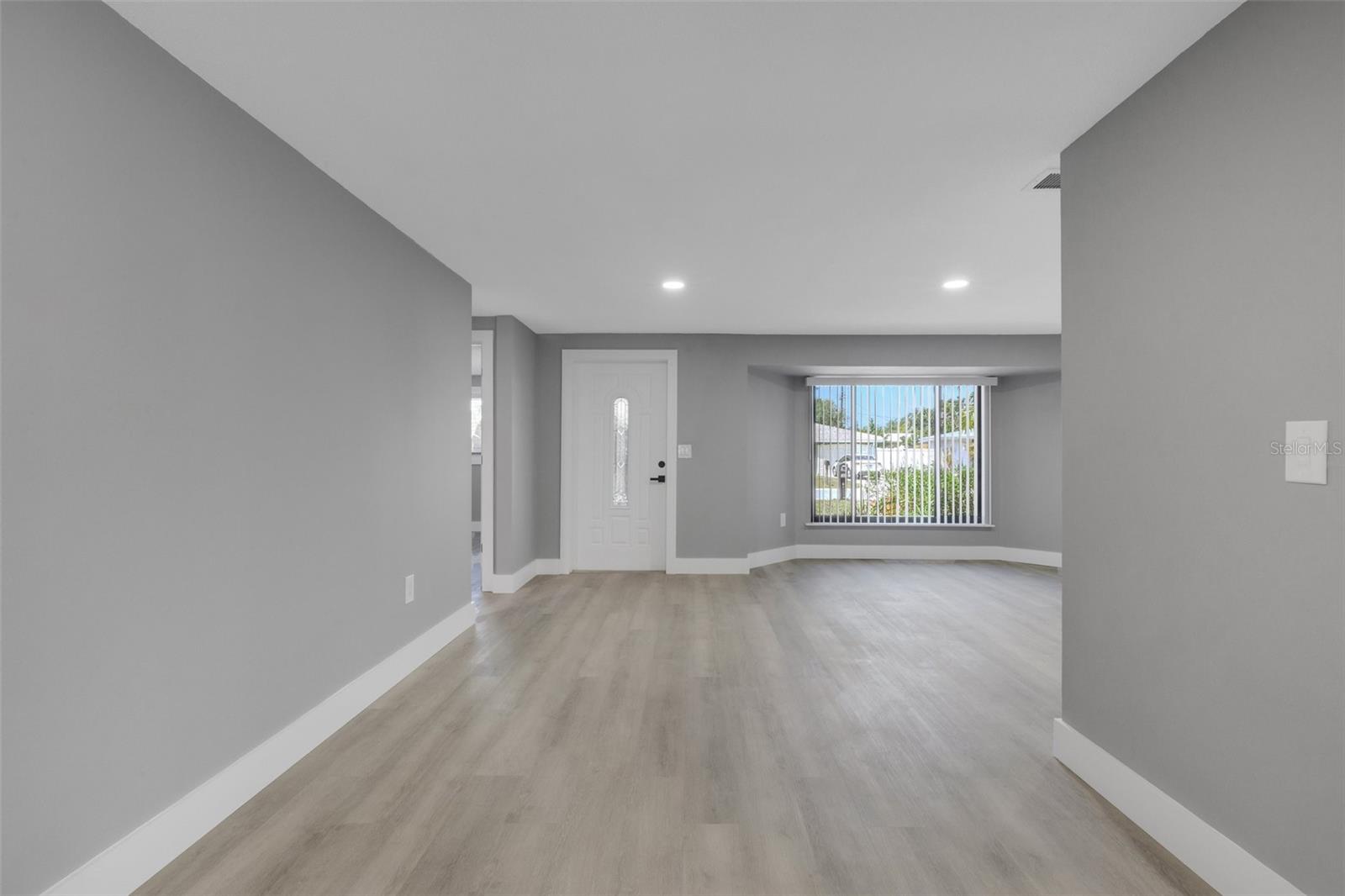 SOUTH GATE RIDGE 05 - Residential Lease