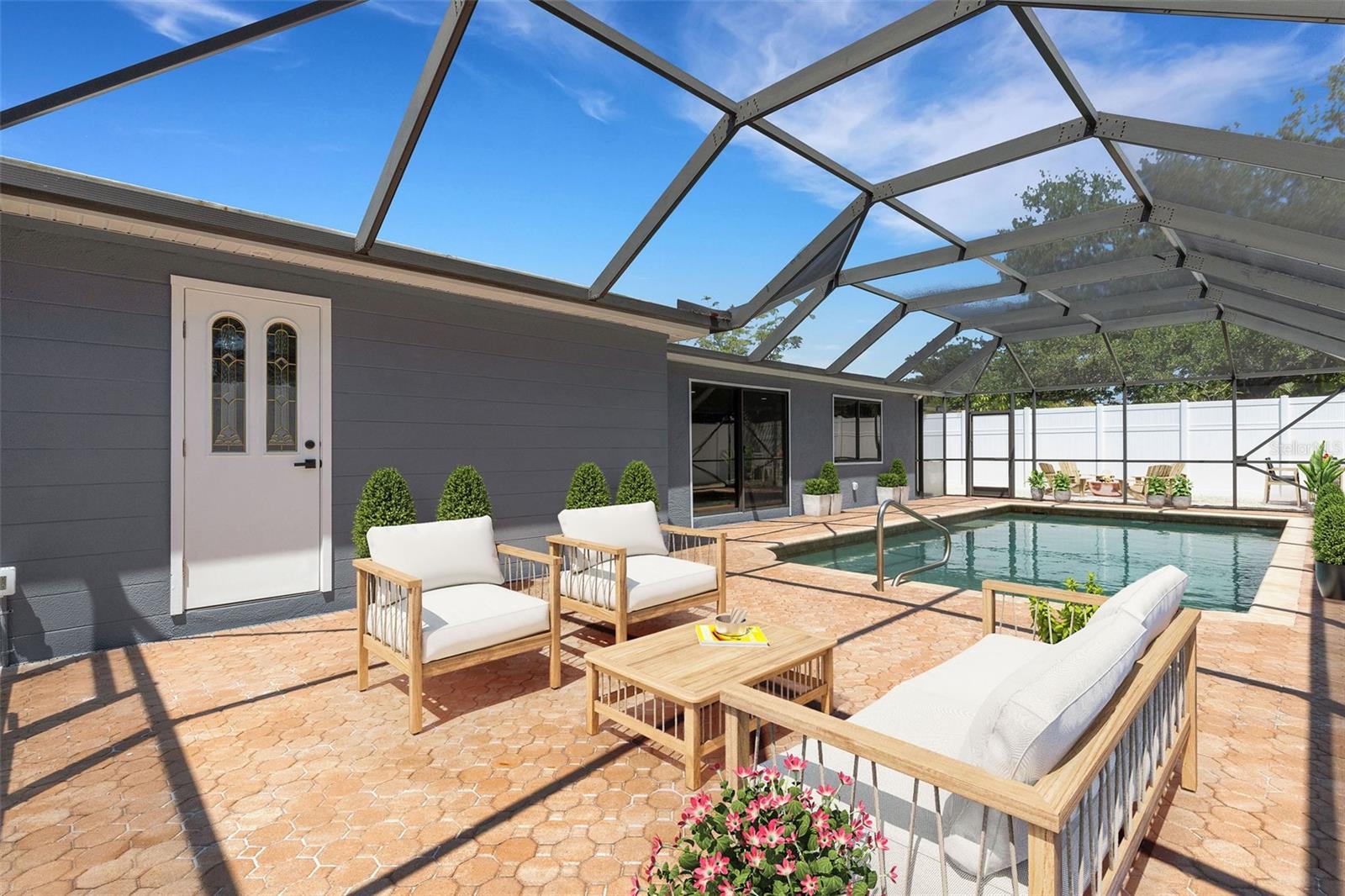 SOUTH GATE RIDGE 05 - Residential Lease