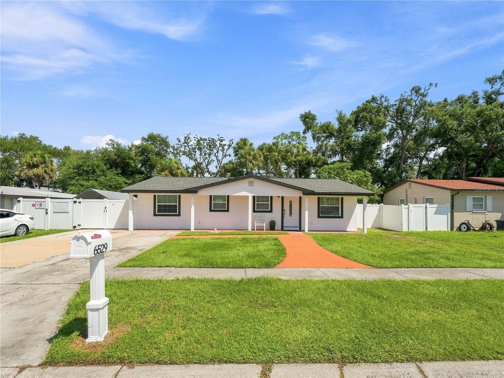 Photo of 6529 La Mesa Circle, Tampa, FL 33634 (MLS # TB8543830)
