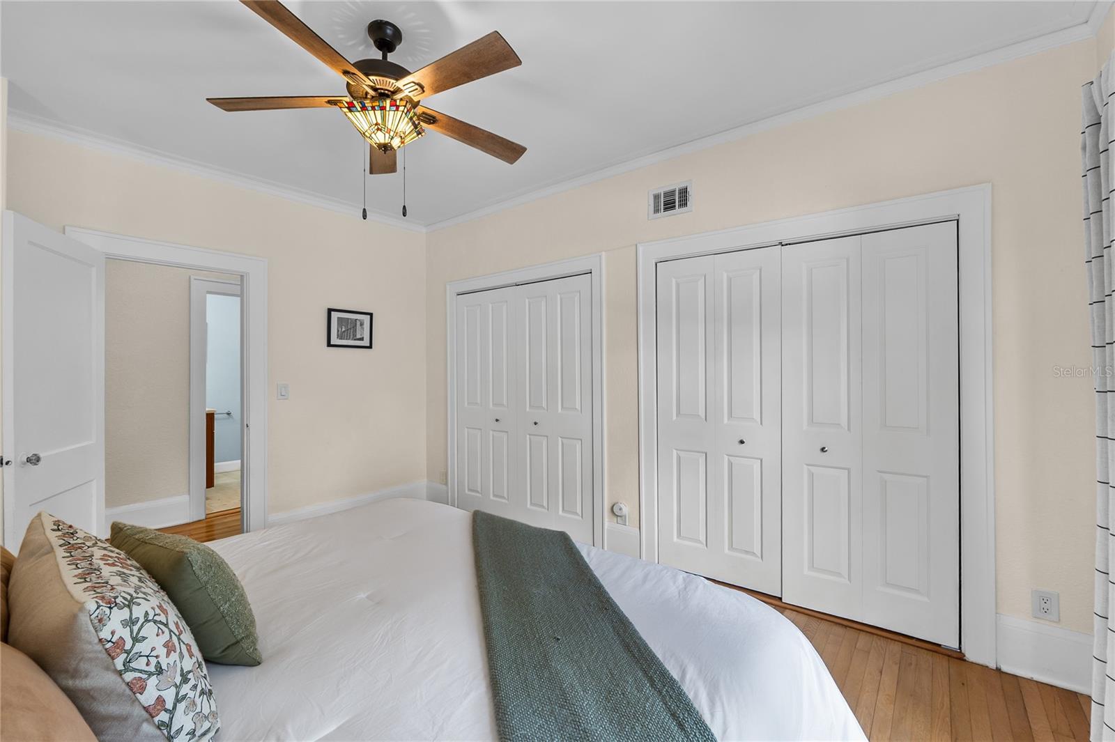 KENILWORTH PARK - Residential