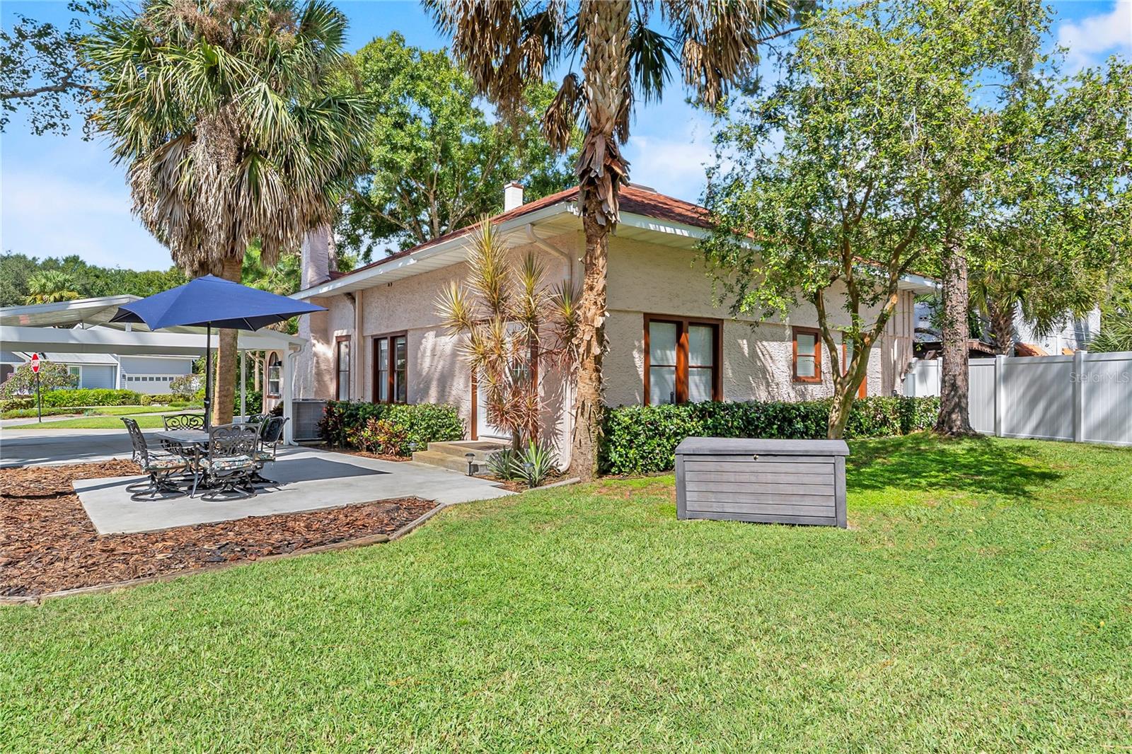 KENILWORTH PARK - Residential