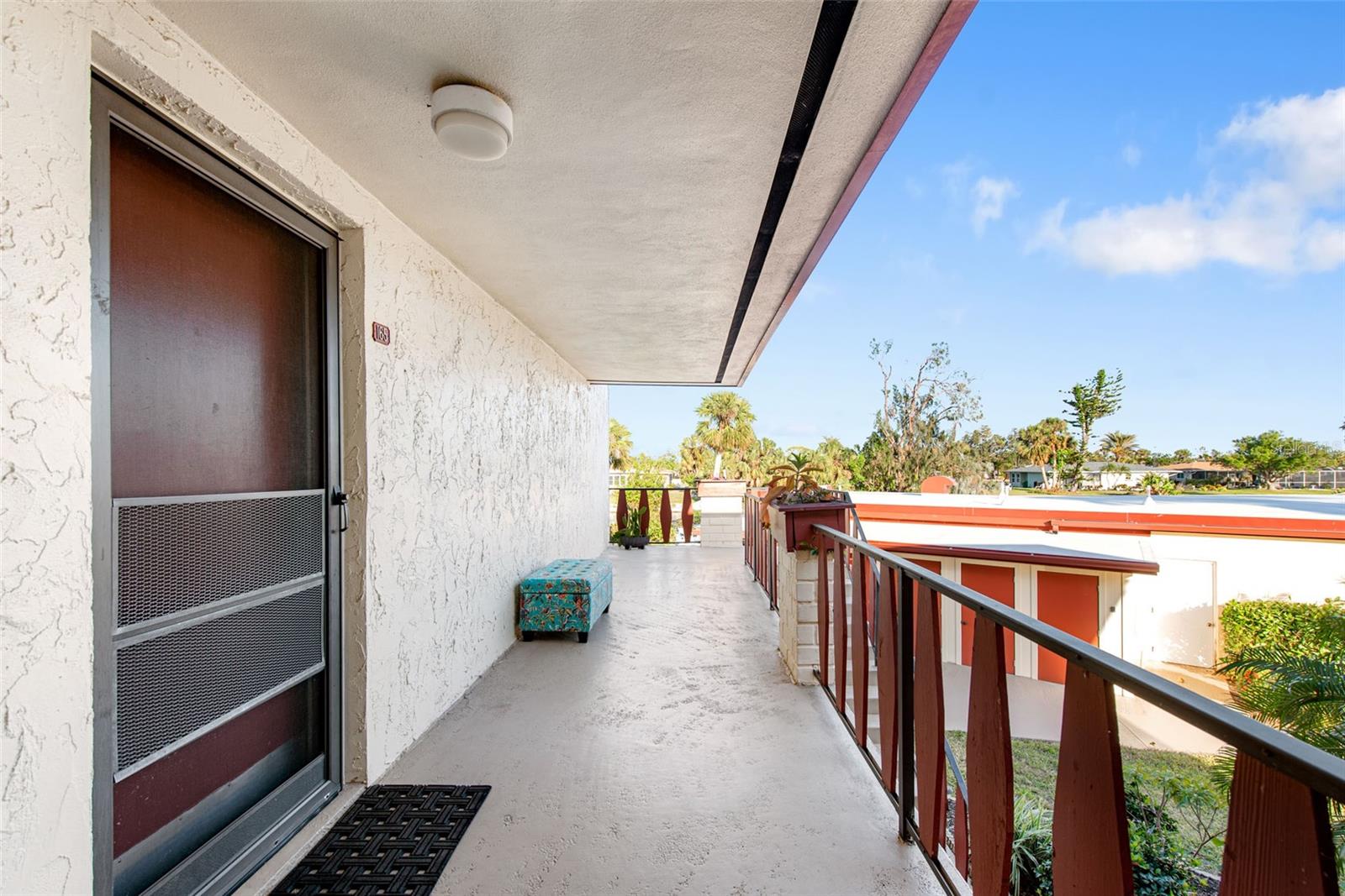 RIVERHOUSE - Residential