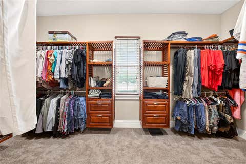Tiny photo for 11050 SE 37th Avenue Road, Belleview, FL 34420 (MLS # OM729598)