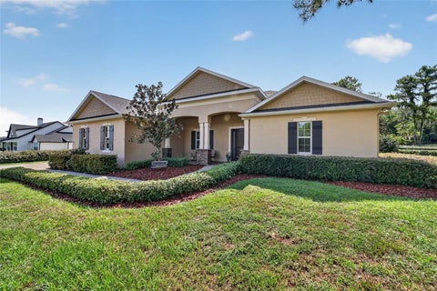 Tiny photo for 11050 SE 37th Avenue Road, Belleview, FL 34420 (MLS # OM729598)