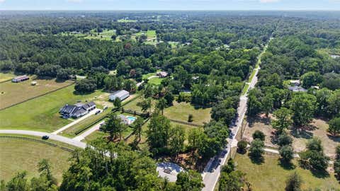 Tiny photo for 11050 SE 37th Avenue Road, Belleview, FL 34420 (MLS # OM729598)