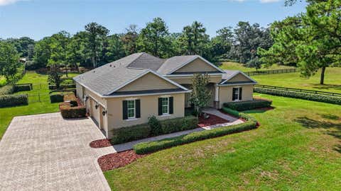 Photo of 11050 SE 37th Avenue Road, Belleview, FL 34420 (MLS # OM729598)