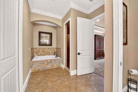 Tiny photo for 11050 SE 37th Avenue Road, Belleview, FL 34420 (MLS # OM729598)