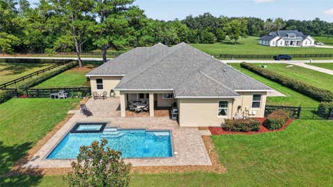 Tiny photo for 11050 SE 37th Avenue Road, Belleview, FL 34420 (MLS # OM729598)