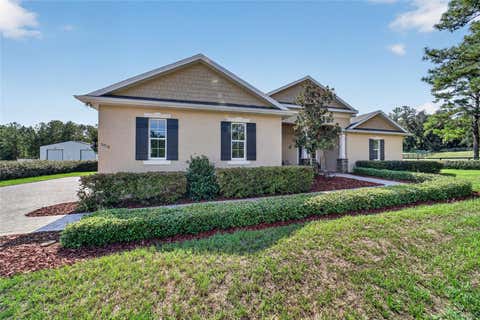 Tiny photo for 11050 SE 37th Avenue Road, Belleview, FL 34420 (MLS # OM729598)